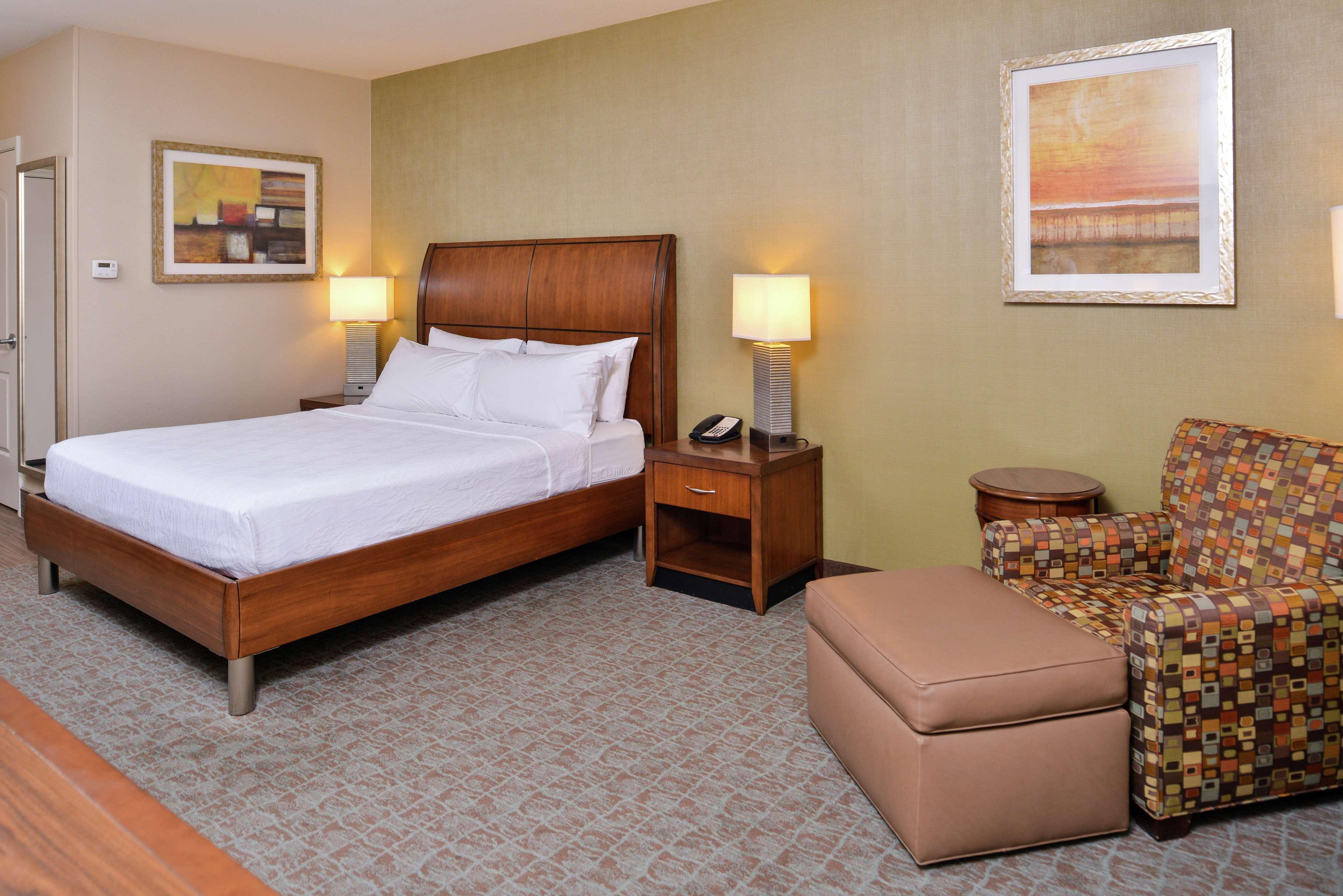 Hilton Garden Inn Boise Spectrum מראה חיצוני תמונה