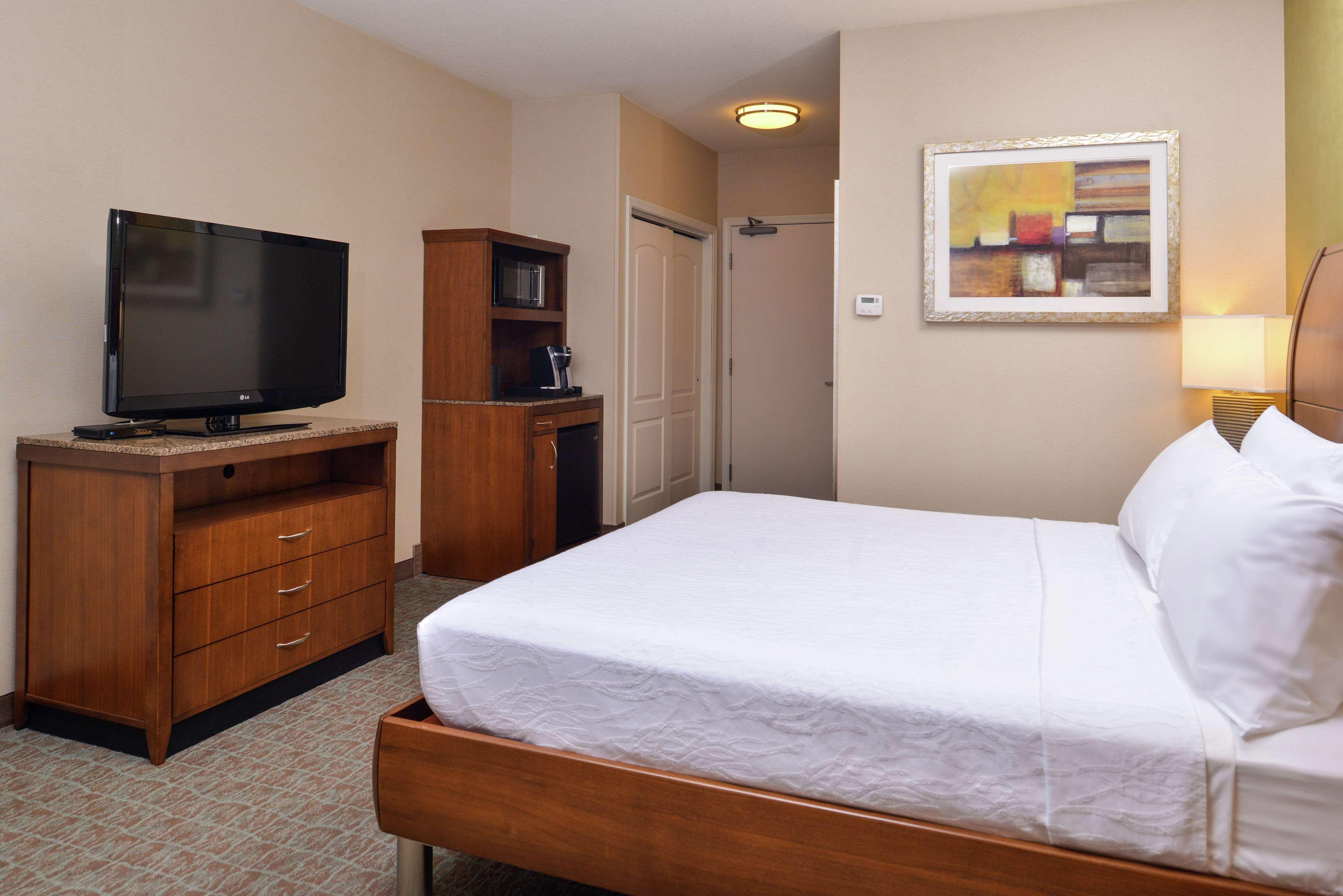 Hilton Garden Inn Boise Spectrum מראה חיצוני תמונה
