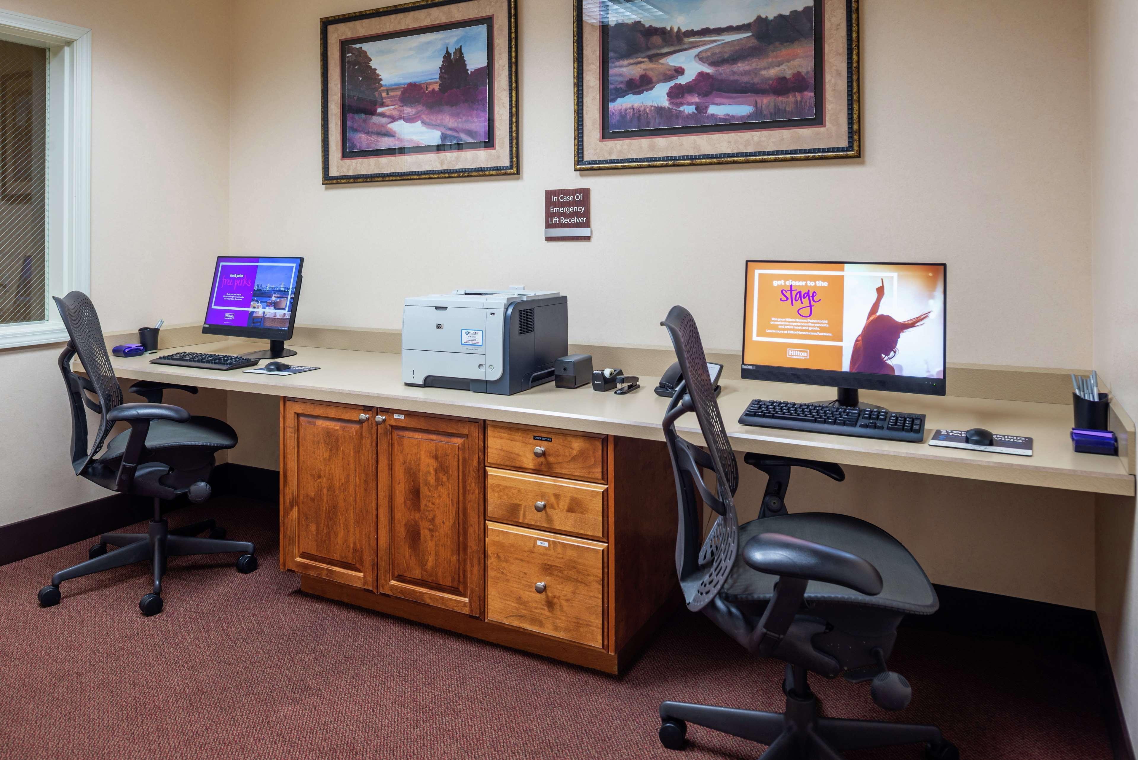 Hilton Garden Inn Boise Spectrum מראה חיצוני תמונה