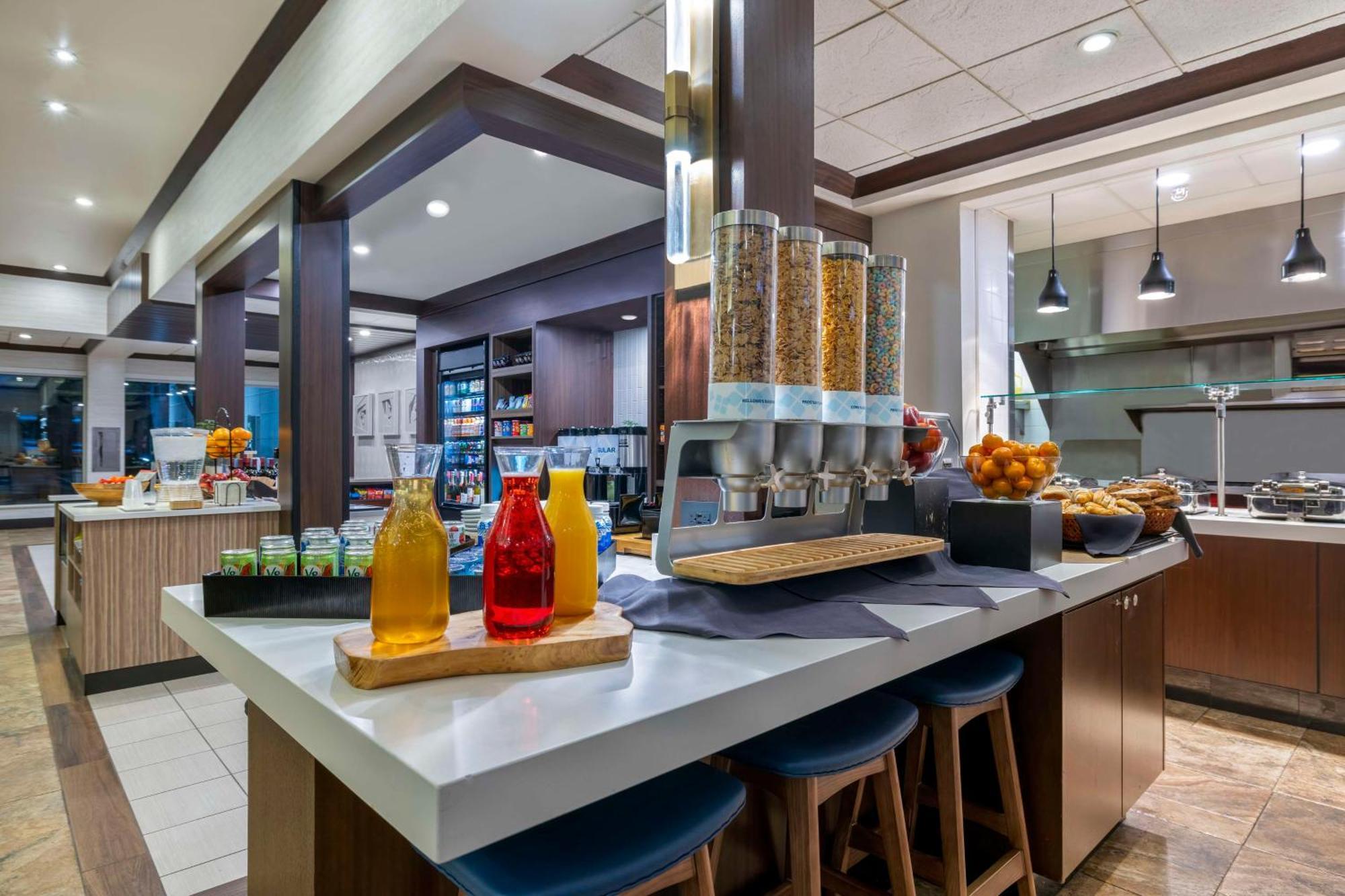 Hilton Garden Inn Boise Spectrum מראה חיצוני תמונה